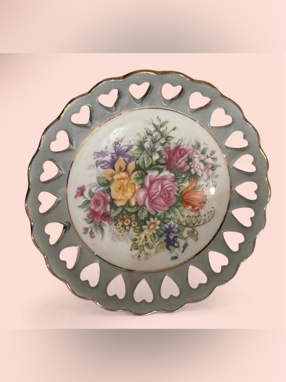 Floral Porcelain Decorative Plate with Heart Cutout Border